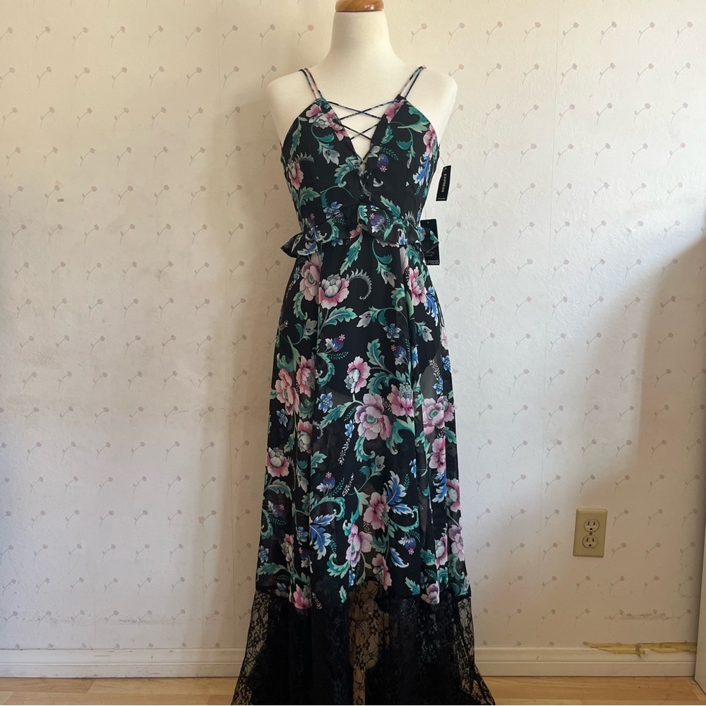 Floral Lace Maxi Dress